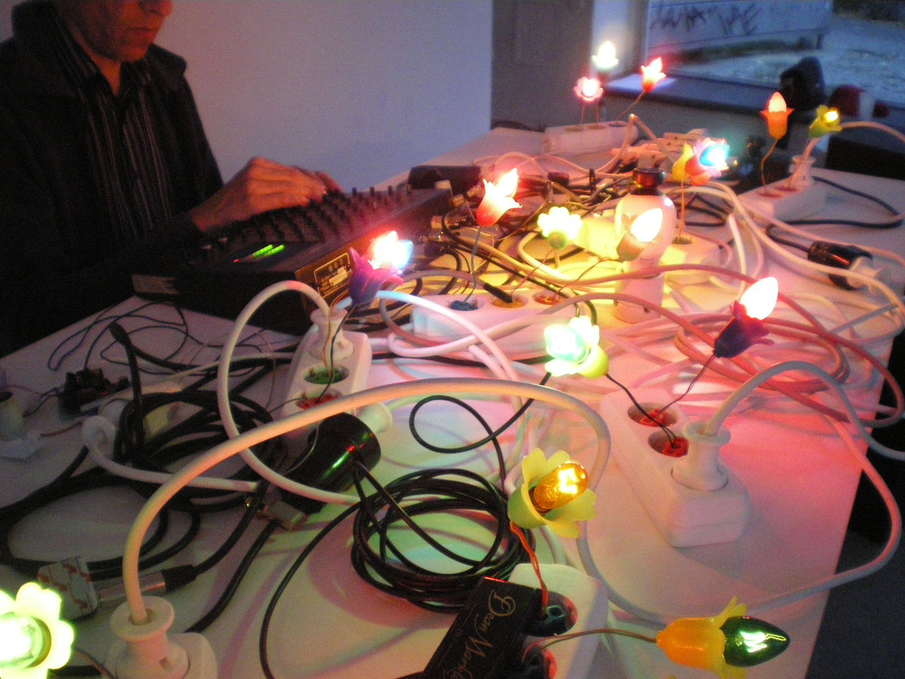 Photographic documentation of RYLLEGA Berlin (Audio-visual performance by Michael Vorfeld, 17 September 2008)